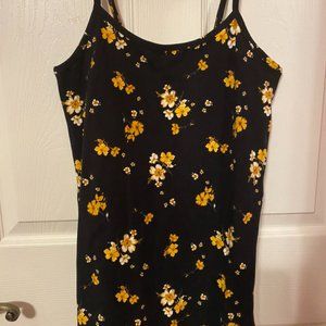 Torrid Scoop Neck Floral Tank - 00
